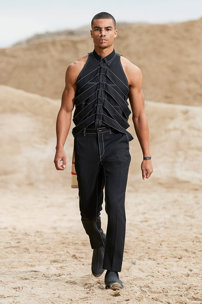 00020-Burberry-Menswear-Spring-22-credit-brand.jpeg