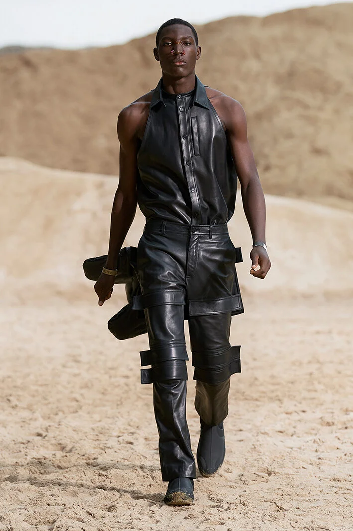 00031-Burberry-Menswear-Spring-22-credit-brand.jpeg