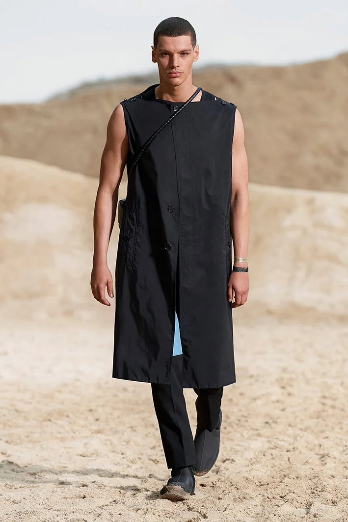 00047-Burberry-Menswear-Spring-22-credit-brand.jpeg
