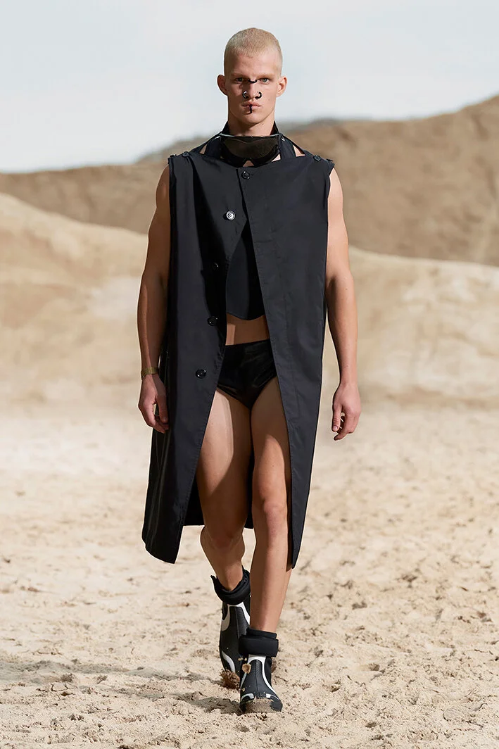 00052-Burberry-Menswear-Spring-22-credit-brand.jpeg