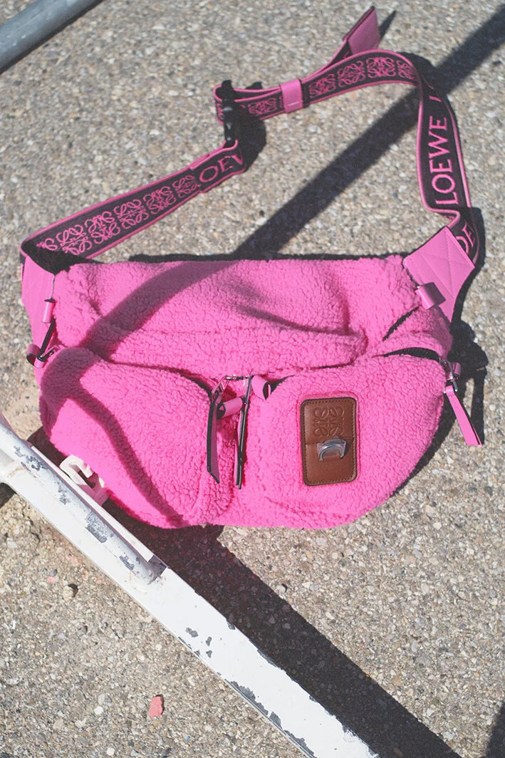 00005-Loewe- Menswear-Spring-22-credit-David-Sims.jpeg