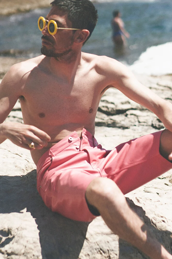 00006-Loewe- Menswear-Spring-22-credit-David-Sims.jpeg