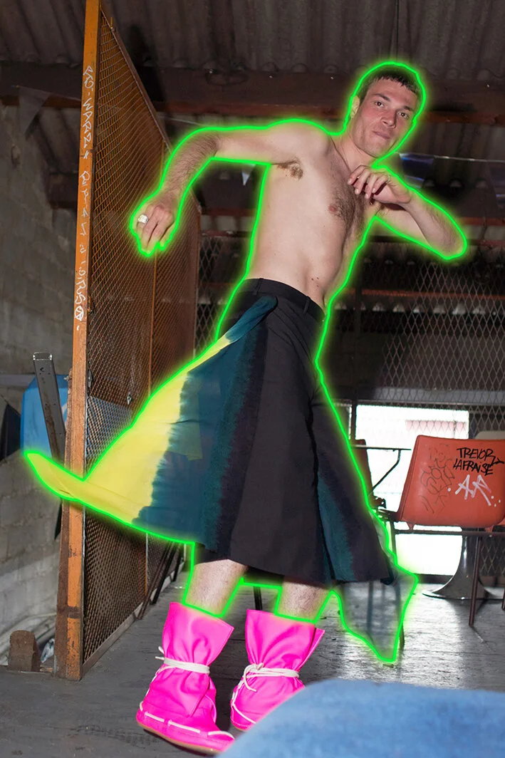 00007-Loewe- Menswear-Spring-22-credit-David-Sims.jpeg