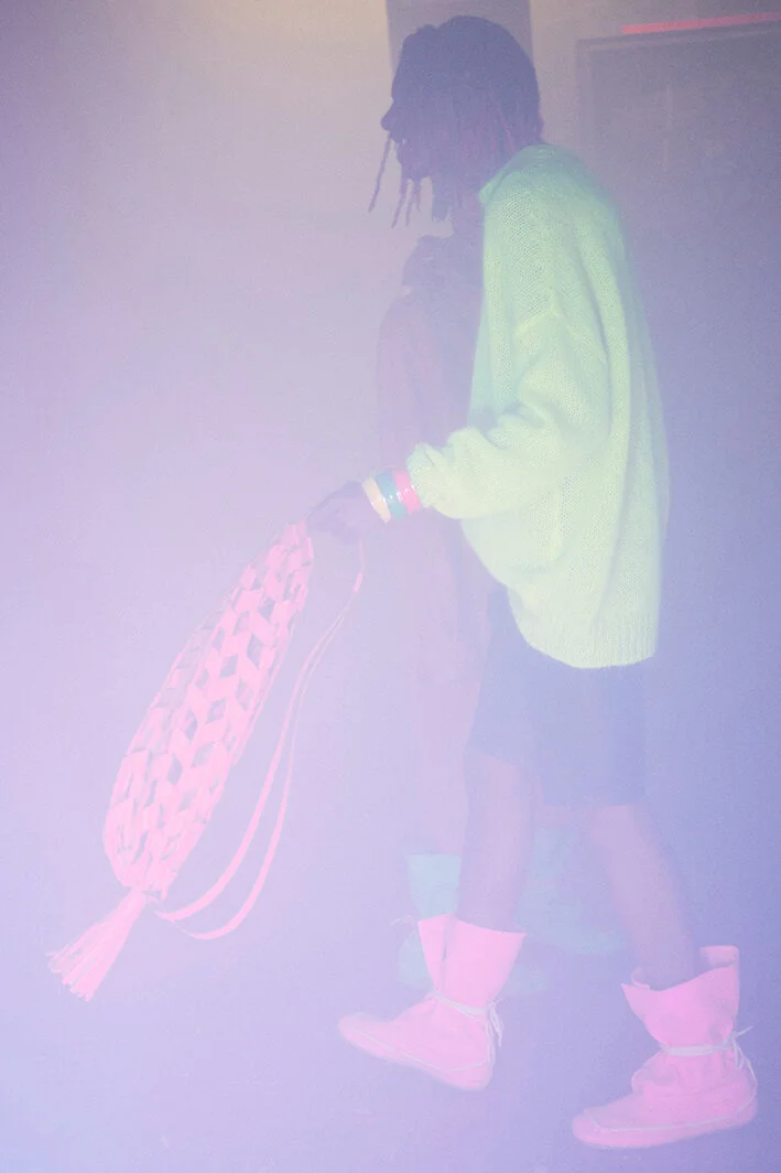 00014-Loewe- Menswear-Spring-22-credit-David-Sims.jpeg