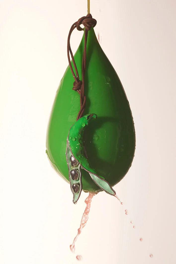 00019-Loewe- Menswear-Spring-22-credit-David-Sims.jpeg