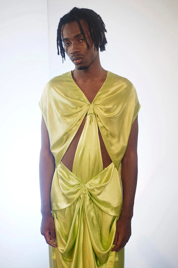 00034-Loewe- Menswear-Spring-22-credit-David-Sims.jpeg