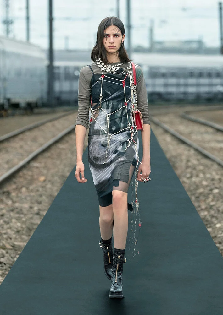 GIVENCHY_SPRING_22_04.jpg