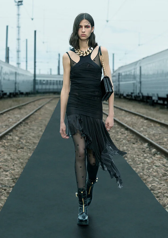 GIVENCHY_SPRING_22_17.jpg