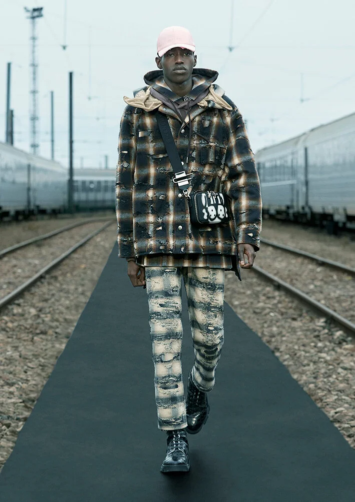 GIVENCHY_SPRING_22_26.jpg