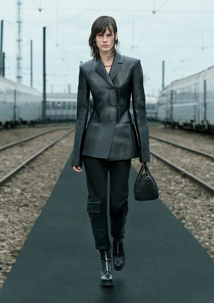 GIVENCHY_SPRING_22_33.jpg