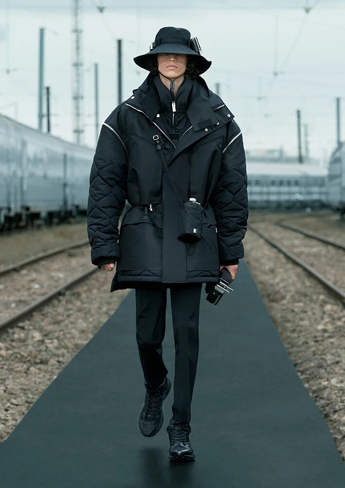 GIVENCHY_SPRING_22_37.jpg