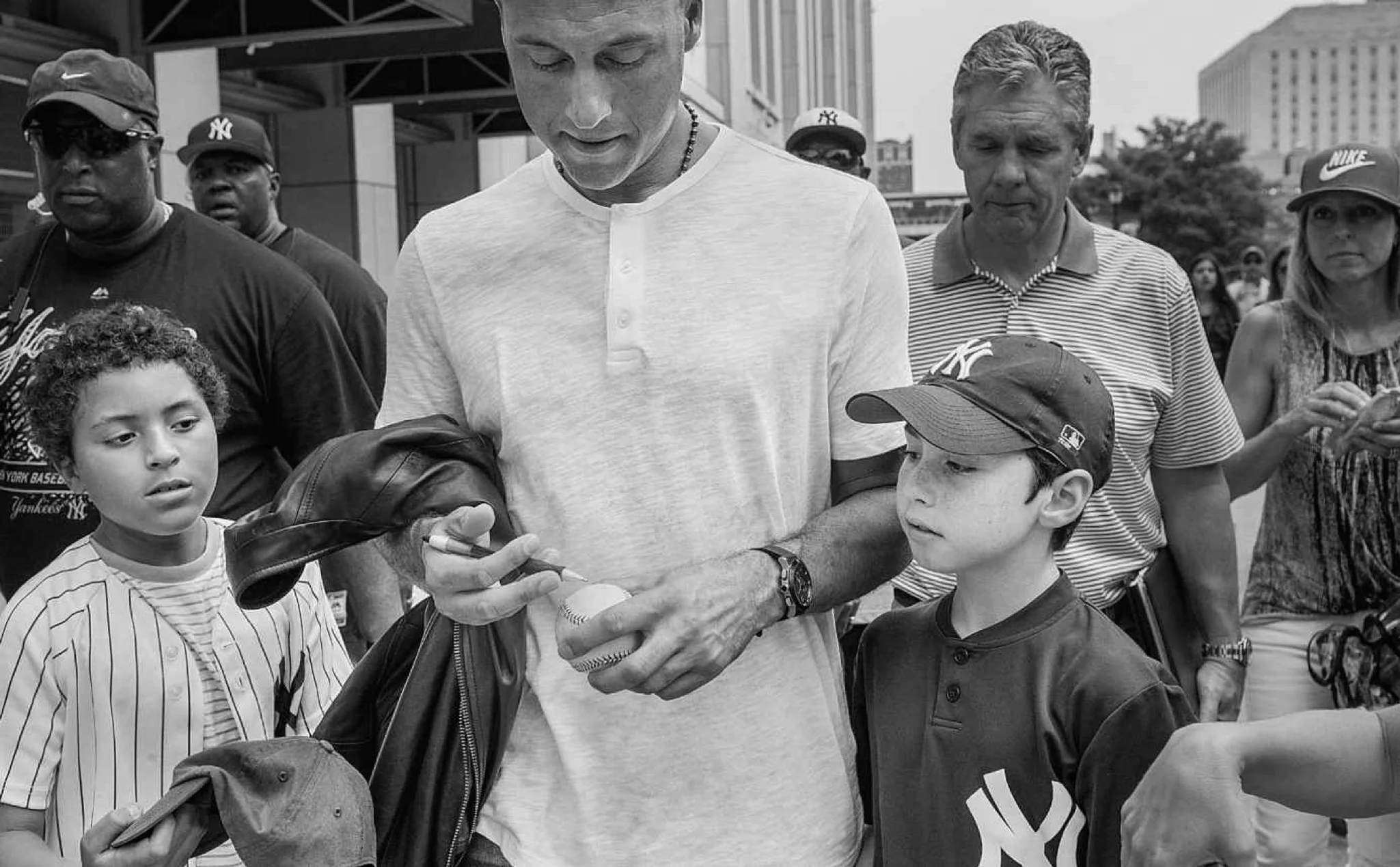 Jeter_autographs.jpg