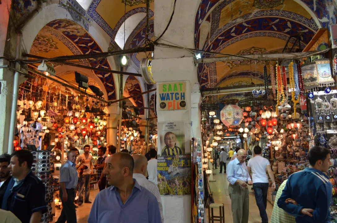 Who doesn't love a good market rummage! The Grand Bazaar in Istanbul is a market-lovers dream
