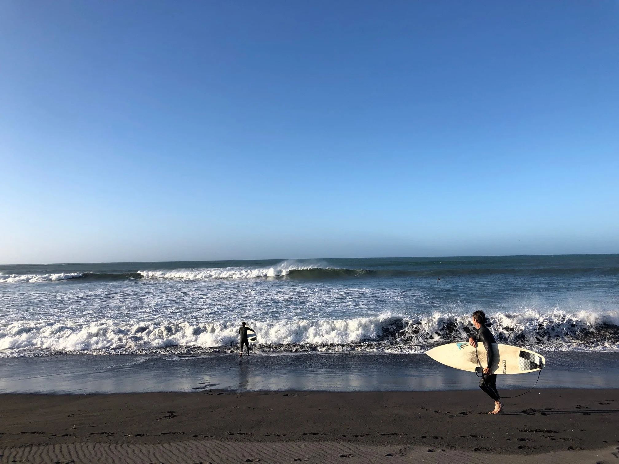 5 seconds ago I was exploring a beautiful NZ beach and now I have to do WHAT?!?! Pack school lunches?!?!?!