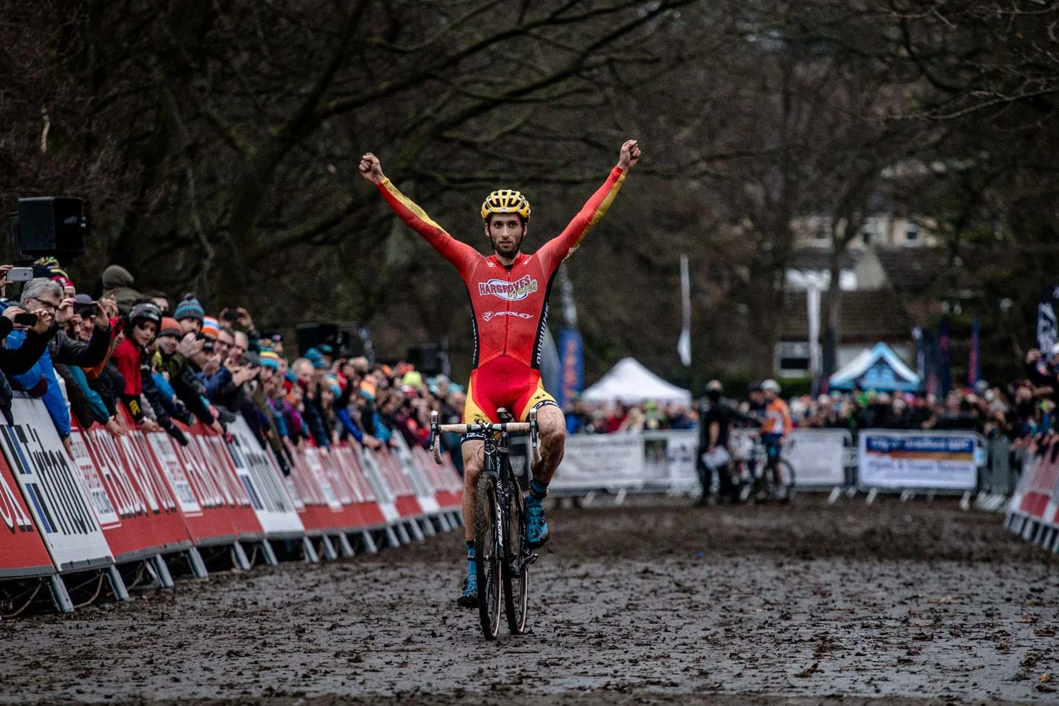 They’re Off! Team cars roll through Piazza Castello on their way to Sanremo