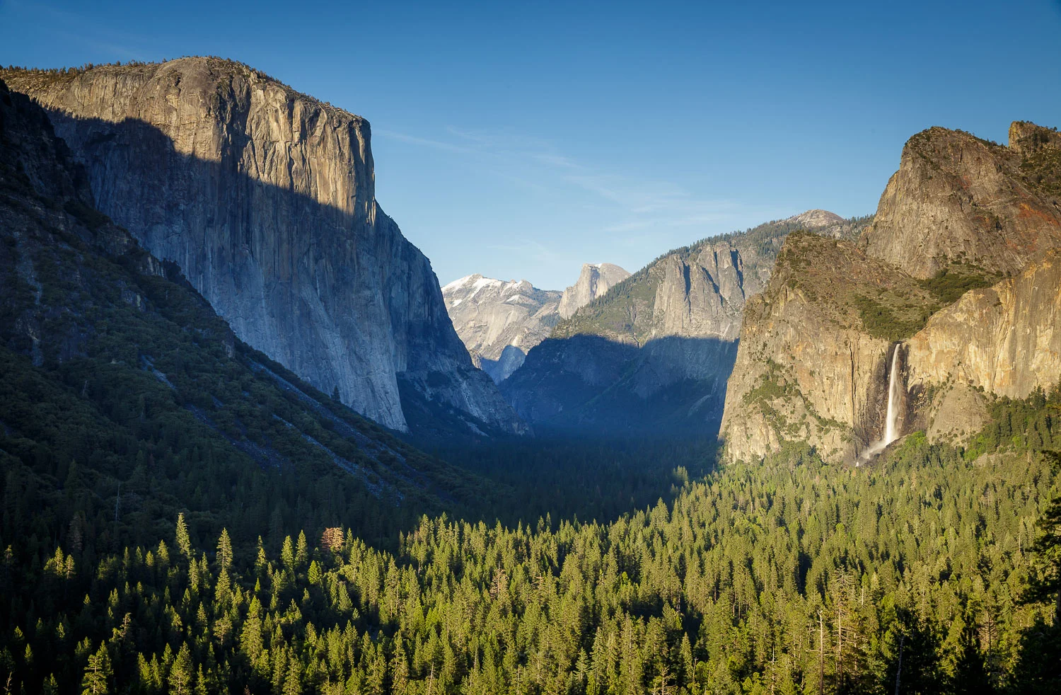 Skale in kamni sončne Kalifornije