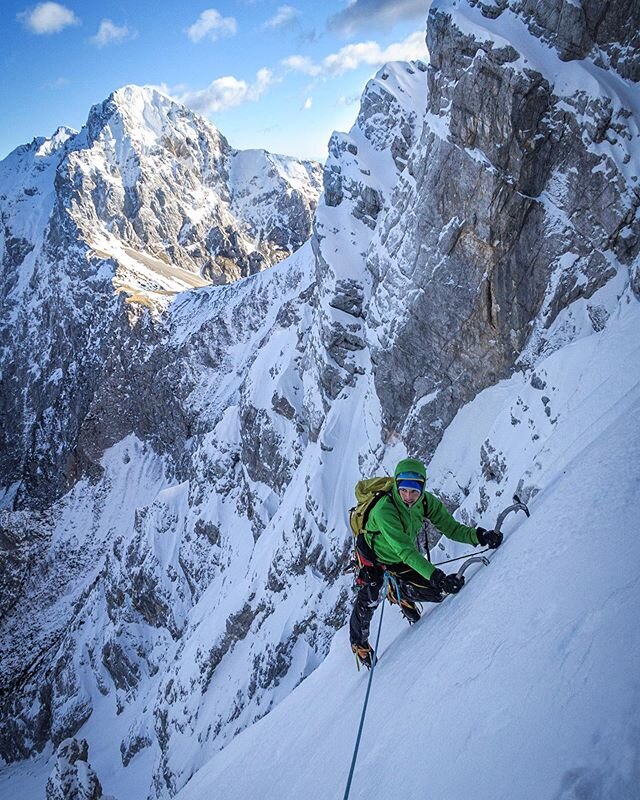 Atmospheric cross-fit today with -10&deg;C and 50-80 kmh frigin&rsquo; cold northerly winds in Kamnik-Savinja Alps.