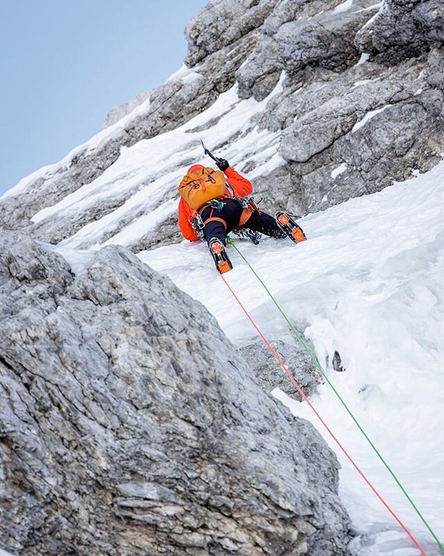 Climbing frozen snow last week was as satisfying as it was cold. The north west face of Prestreljnik - Monte Forato (2.498 m) offered some fine alpine climbing this season.