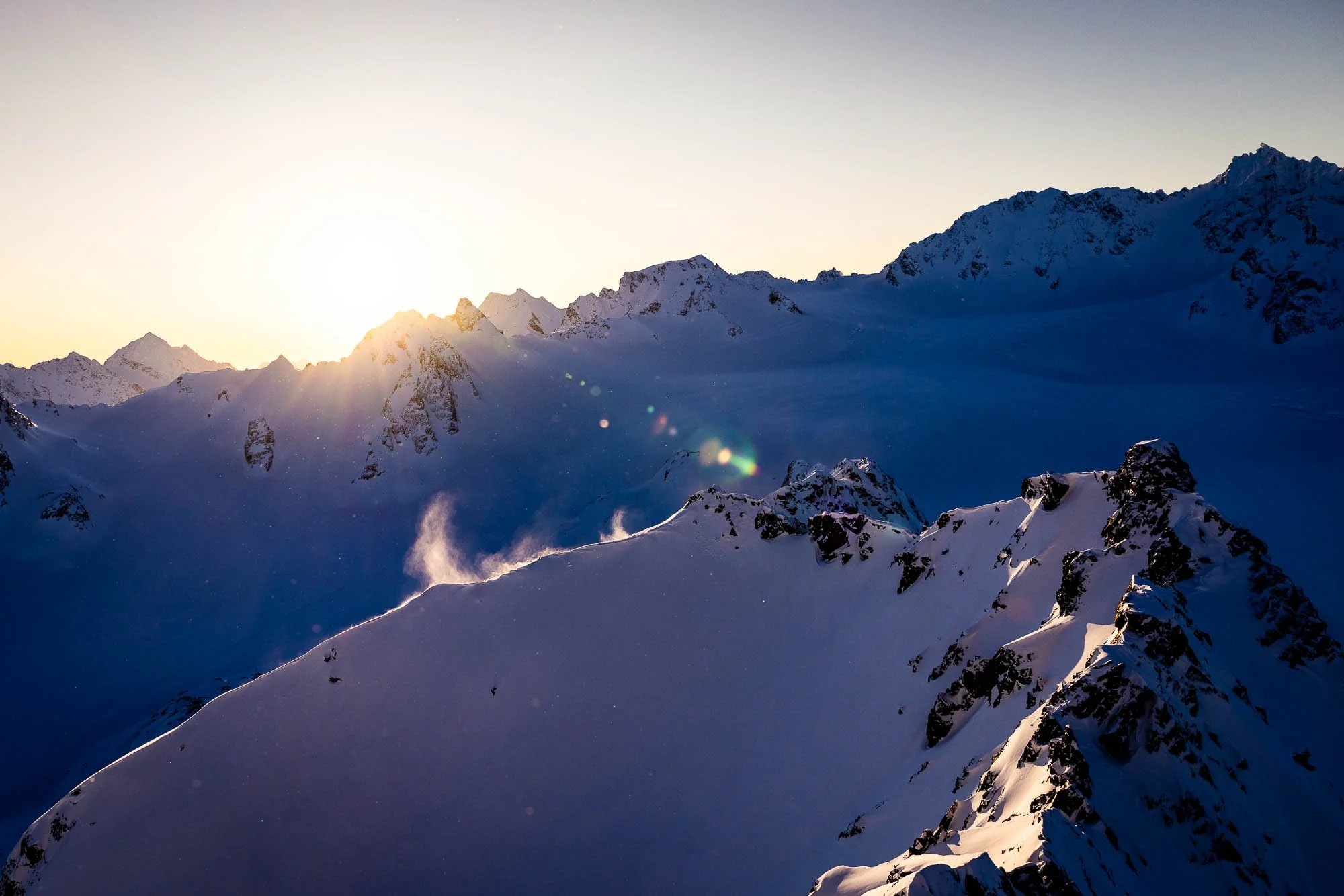 snežne zastave zimski greben