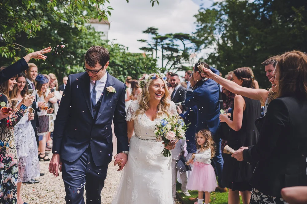 confetti wedding reading berkshire wasing park photography