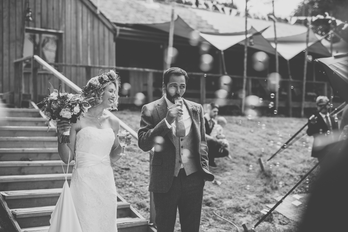 Bubble confetti Fforest wedding