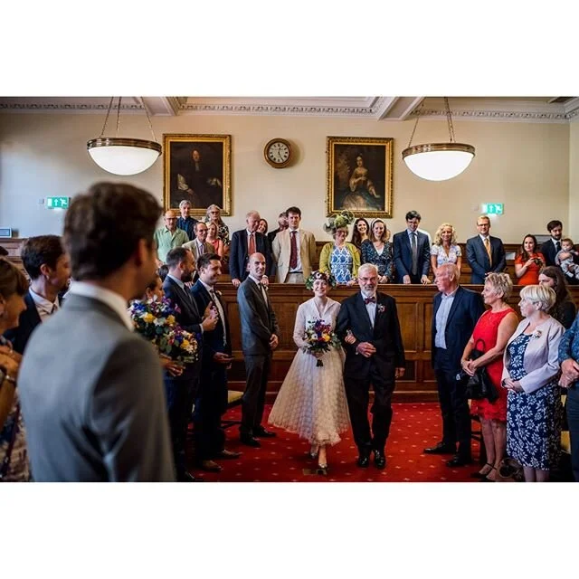 First look⠀
⠀
⠀
-----------------------⠀
⠀
⠀
#weddingbath #bathwedding #citywedding ⠀
#Pembrokeshireweddingphotographer in #Bath being an #bathweddingphotographer ⠀
#happilyeverhobbo #oacphotography #documentaryweddingphotography⠀
#Villagehallwedding