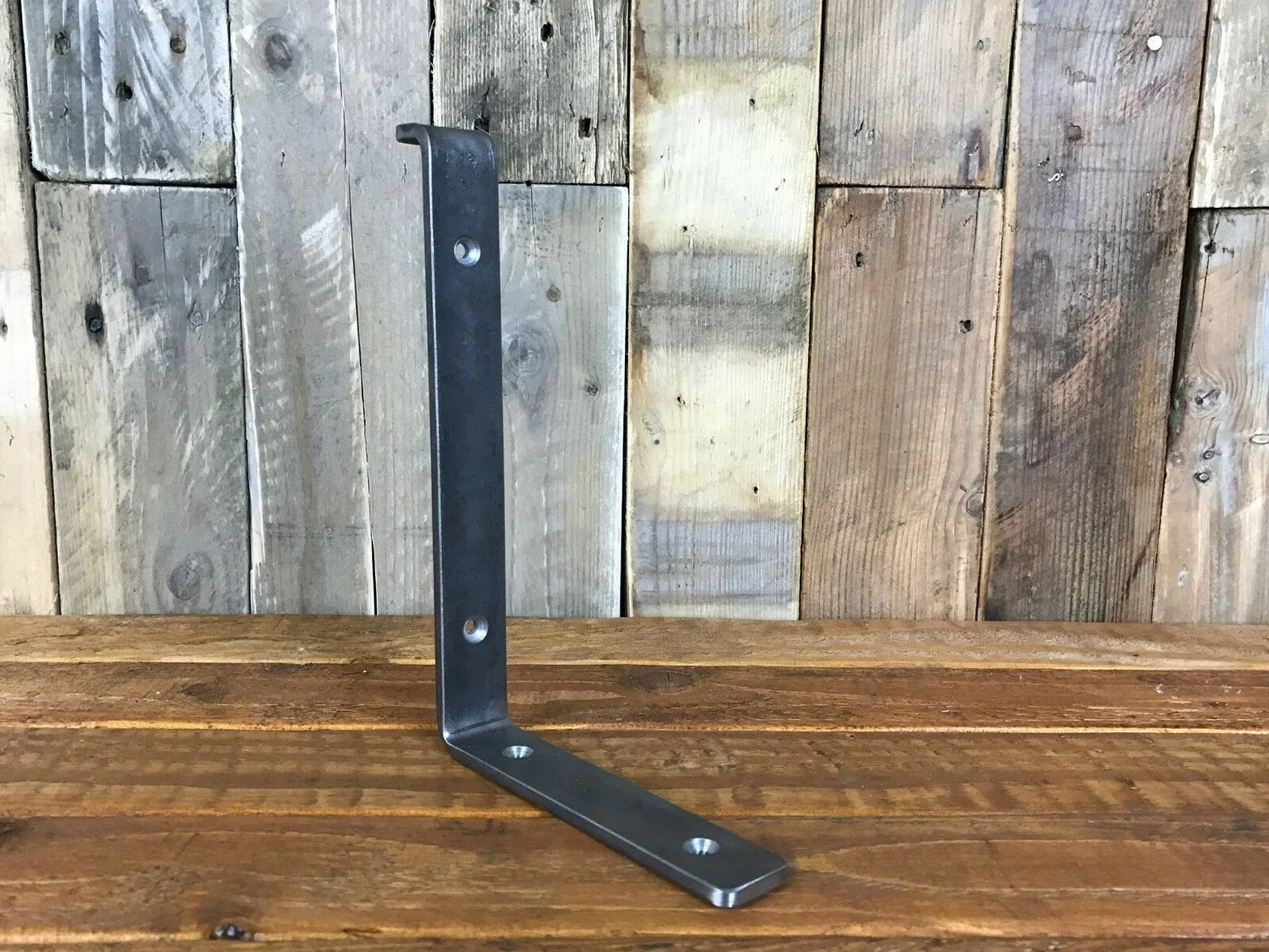 shelf bracket.jpg