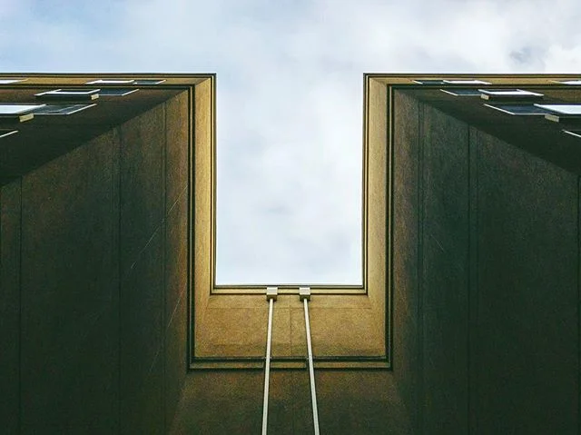 Don't forget to look up. 
#iphoneonly