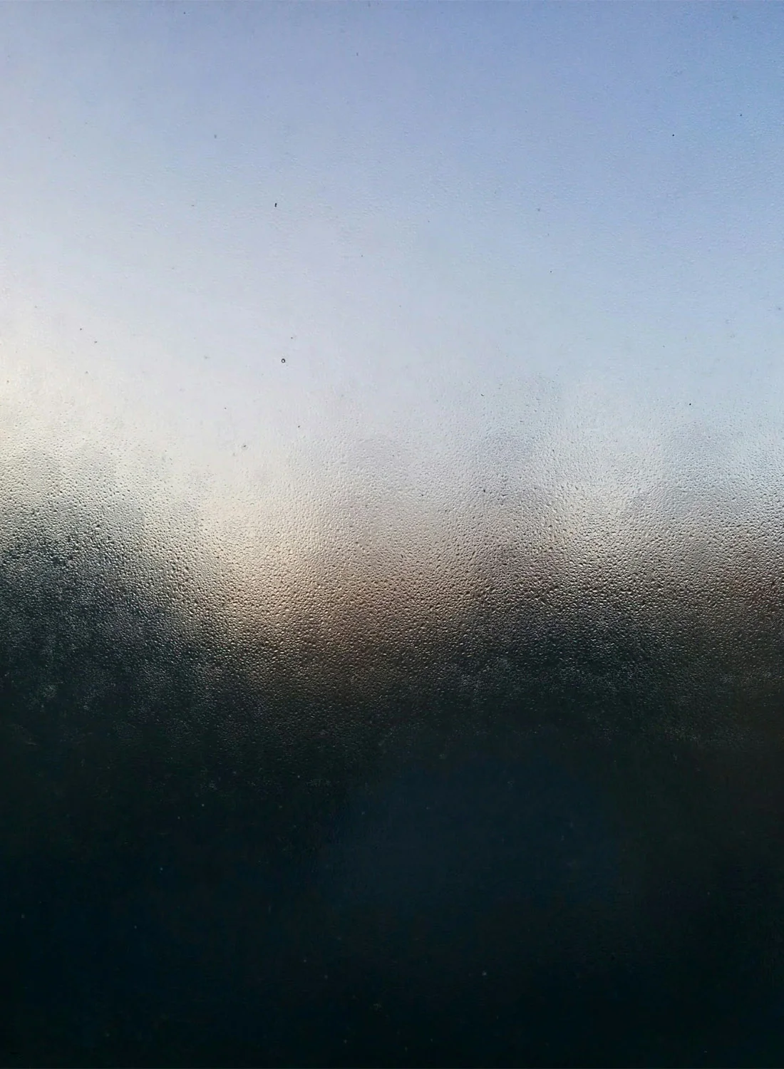 phone001.jpg