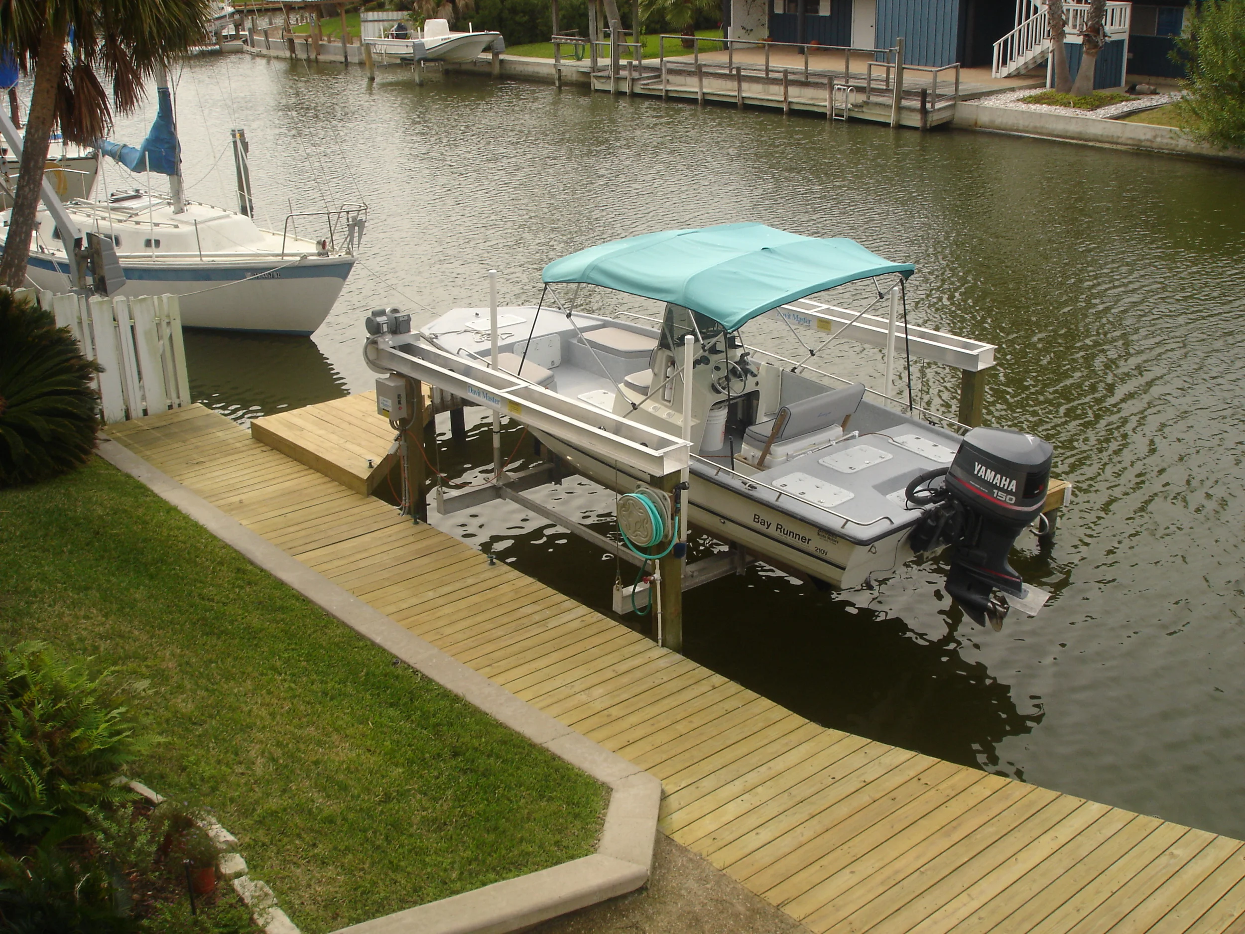 Canal Boatlift