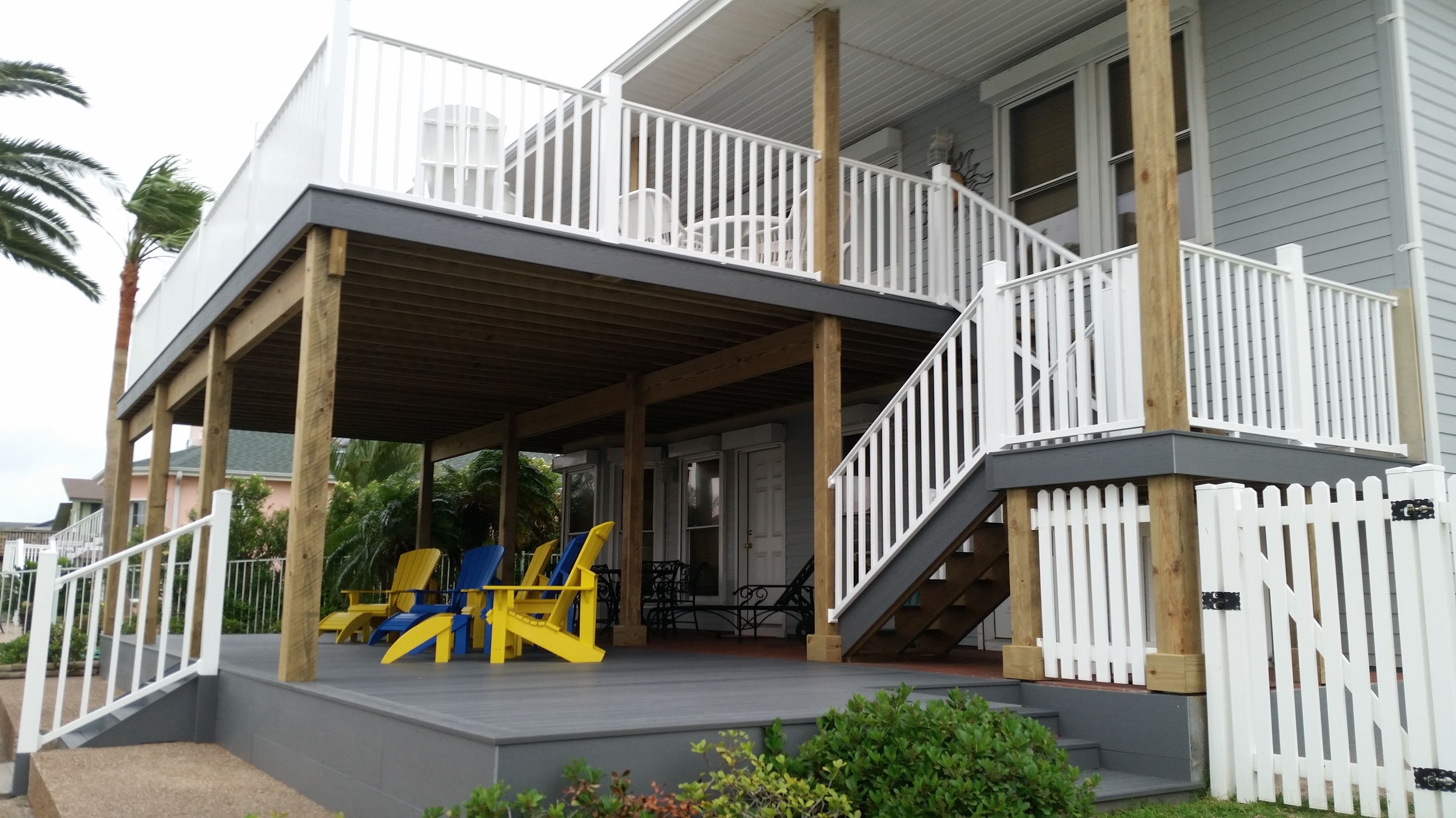 Finished deck and stairs on Key Allegro