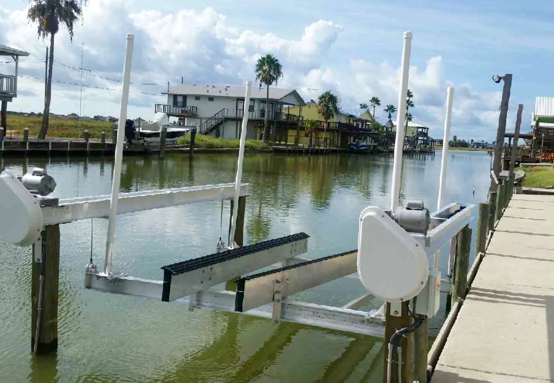 New boat lift Rockport, Texas