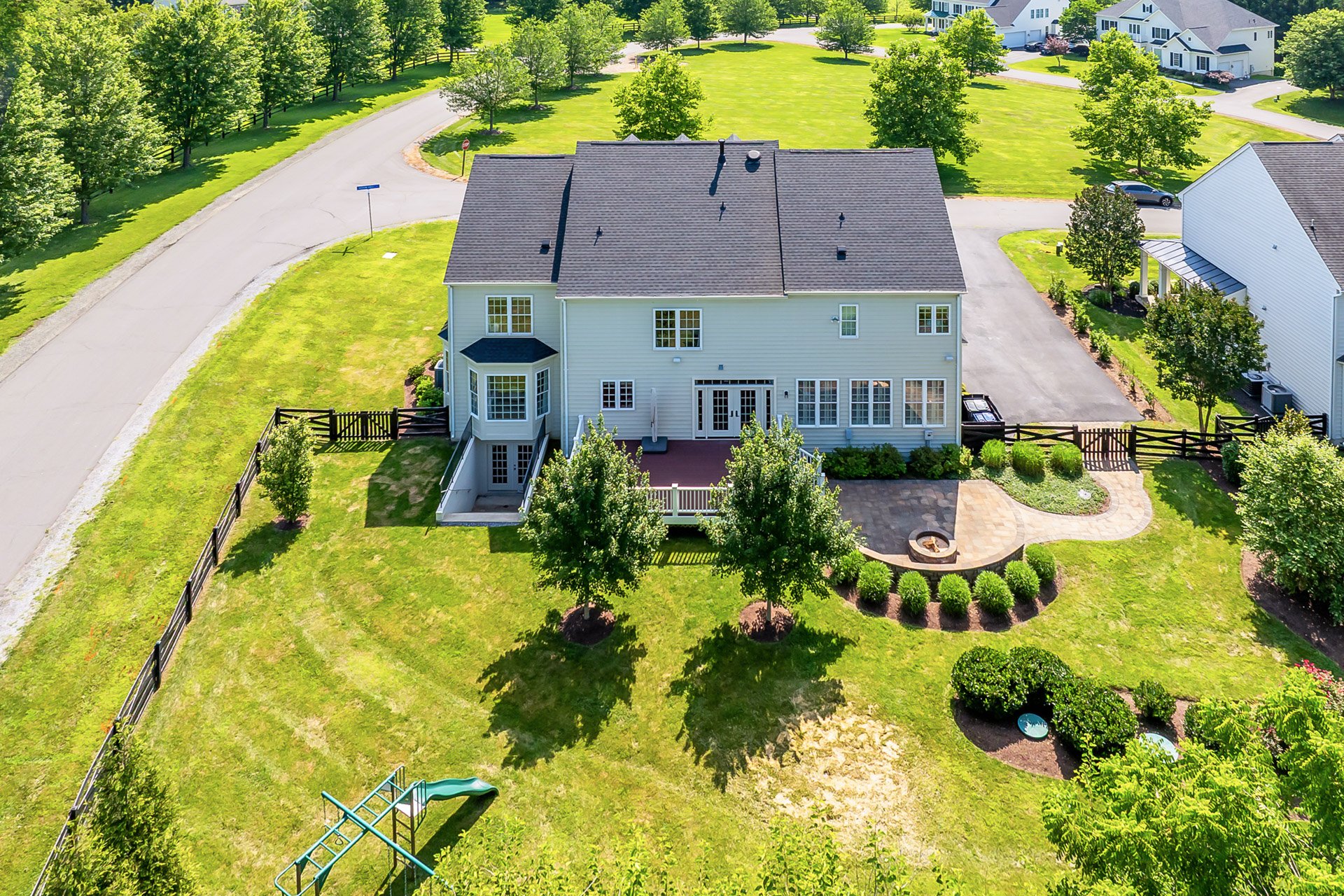 65 - Barrow Knoll Ln.jpg