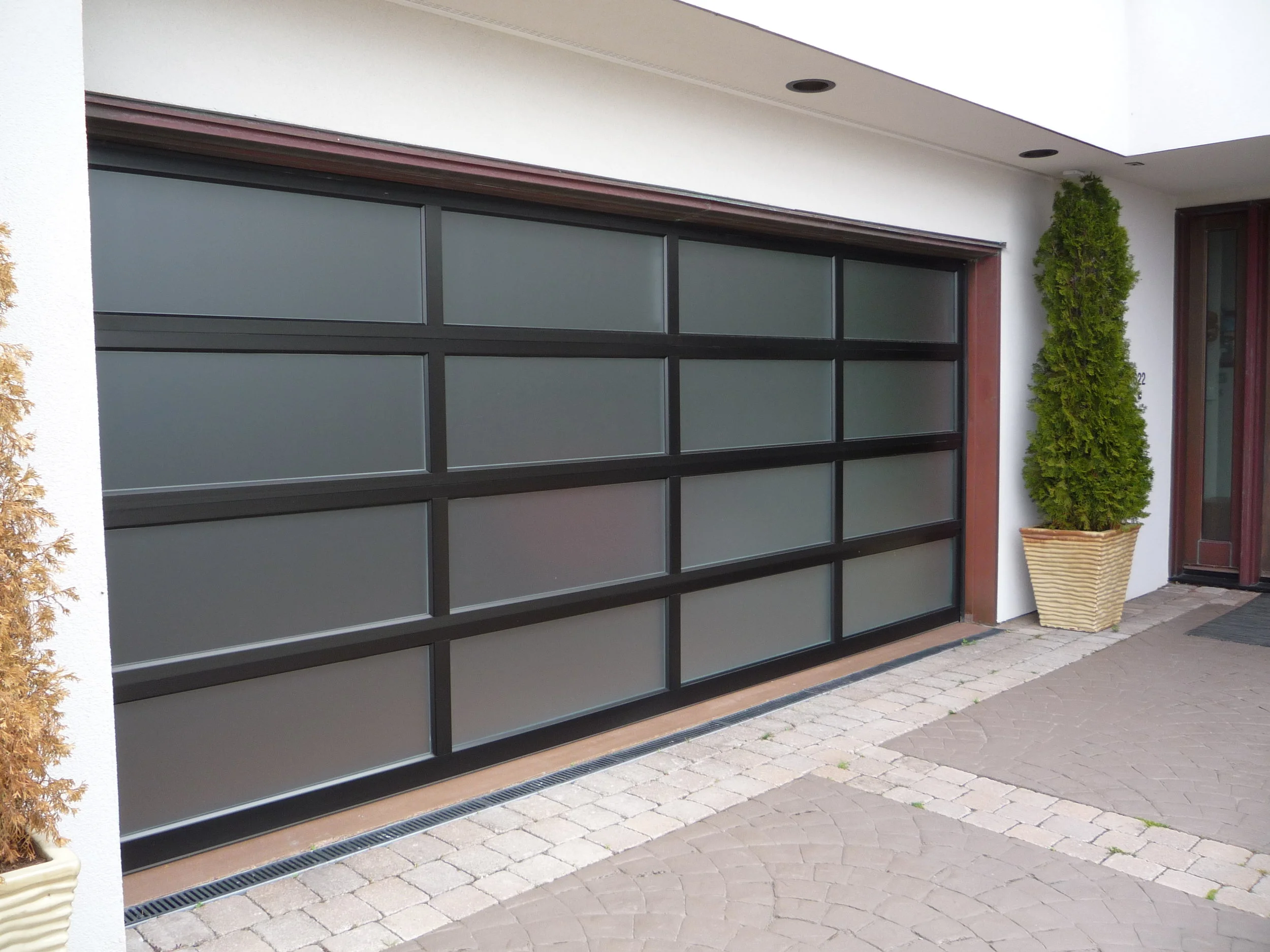 alu garage door.jpg