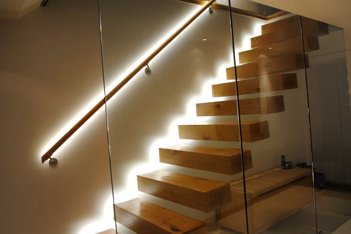 Accent lighting on staircase