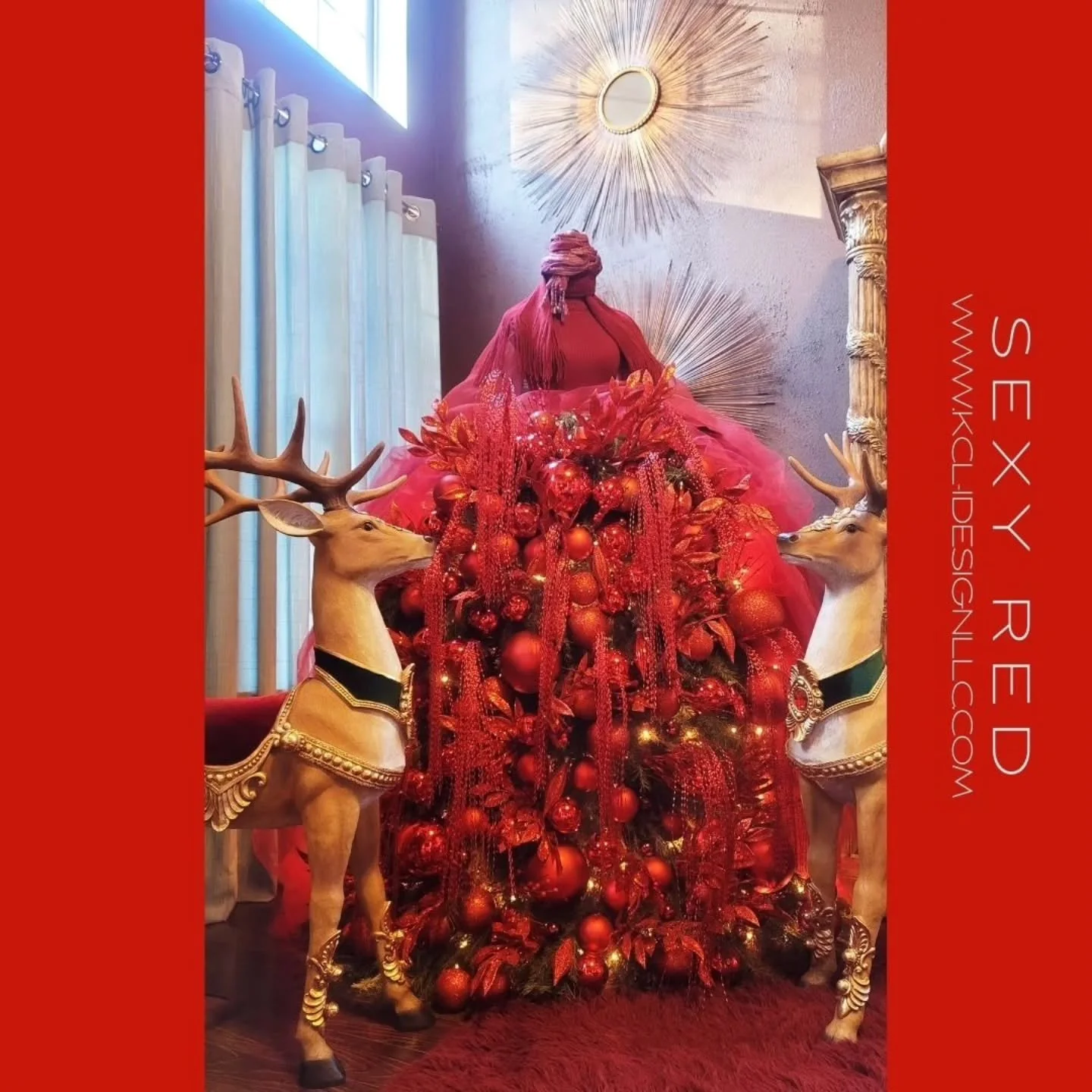 Sexy Red: Merry Christmas 2025! XK ❤️
.
.
.
.
.
.
.
#christmastime 
#christmastree
#holiday 
#red
#reindeer