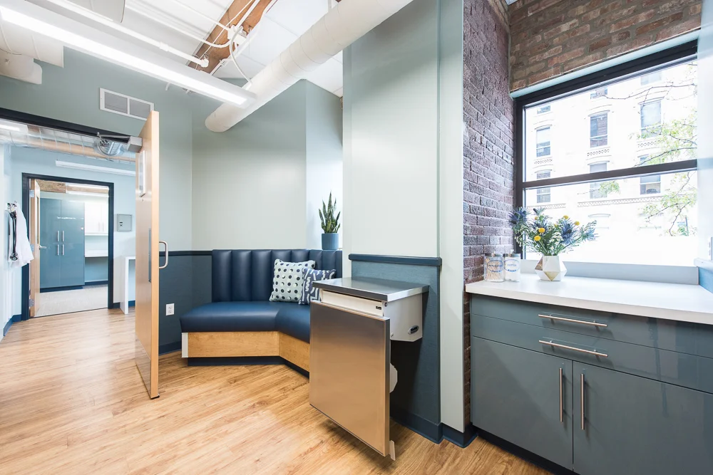 BLVD Vet River North Erie Exam Room