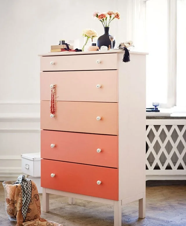 DIY+ombre+chest+of+drawers.jpeg