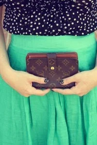 wallet1-200x300.jpg