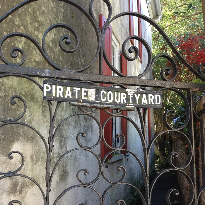 Pirates.jpg