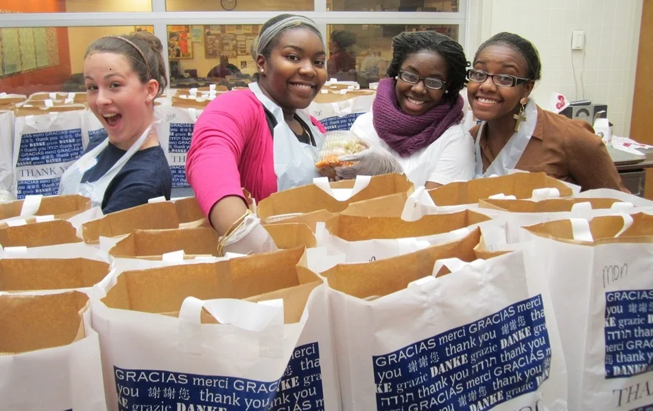 BostonCares_FoodPrep_051718.jpg
