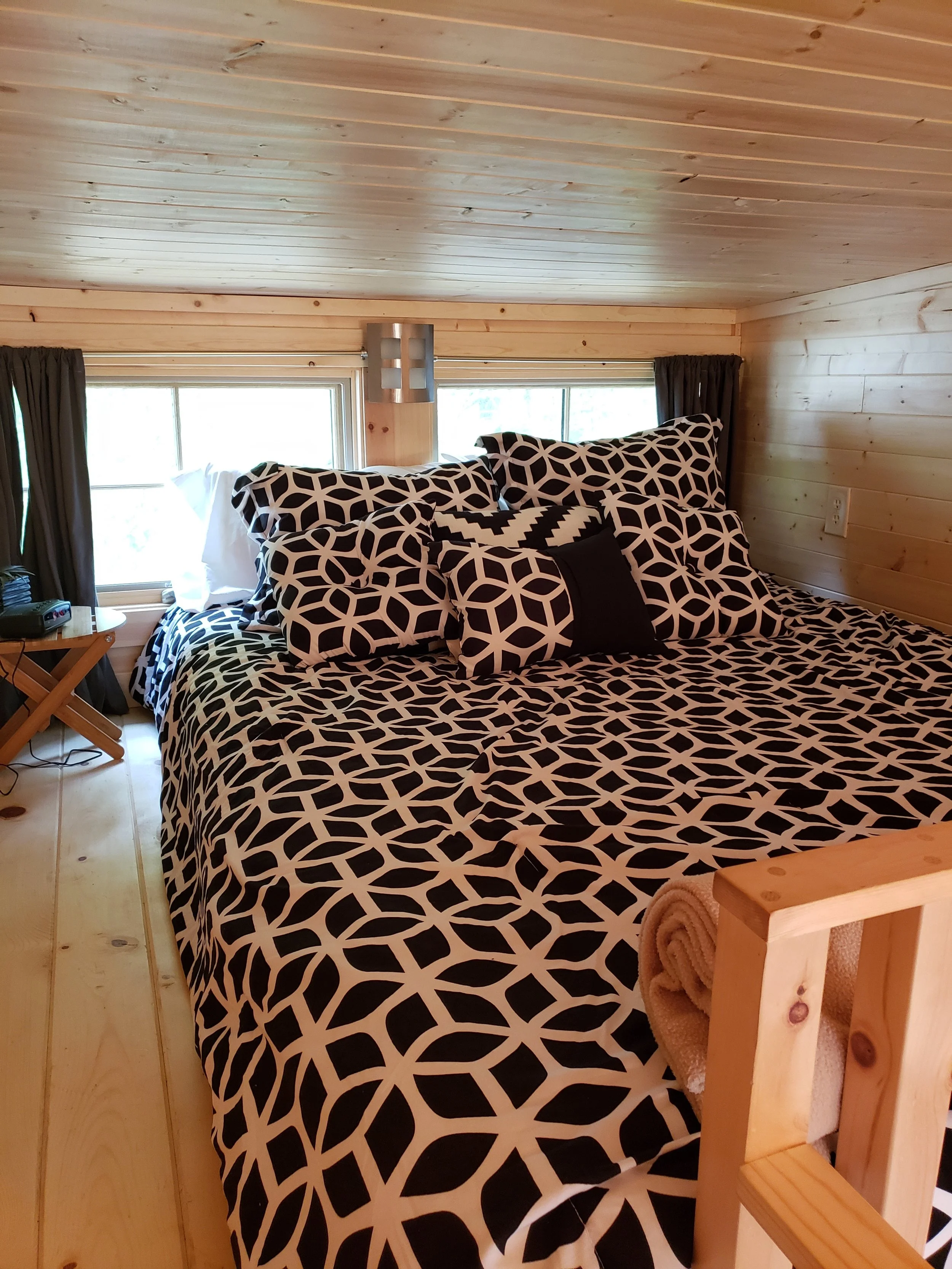 tinhousebed.jpg