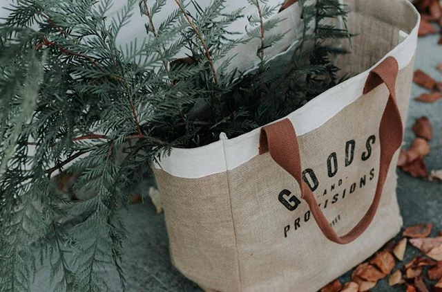Come check out the Ladies Lounge Womxn in Business Expo @ga.boston on Dec. 10 and find something for everyone on your holiday shopping list!

The event will feature @bostonwomensmarket, @nepaliteatraders, @stinaandmae, @truemoringa, @allshewrotebooks, @vivforyourv, @_lkaycollections, @artyfactos, @brandybingham, @thecatrinkaproject, @ladyellastudios, @queenofvega, @studioraza, and many more (and there's still time to sign up to be a vendor!) Learn more via link in profile.
