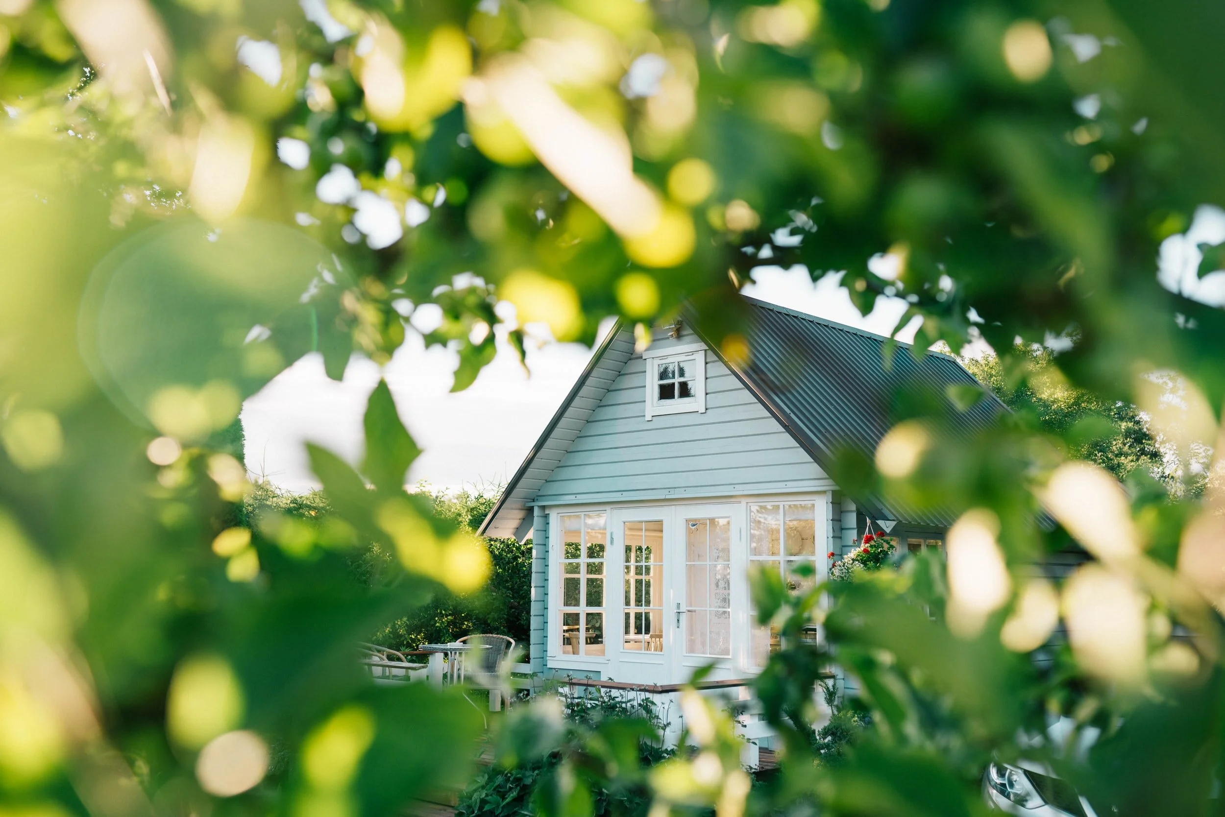 The Difference Between a Home Loan and a Mortgage