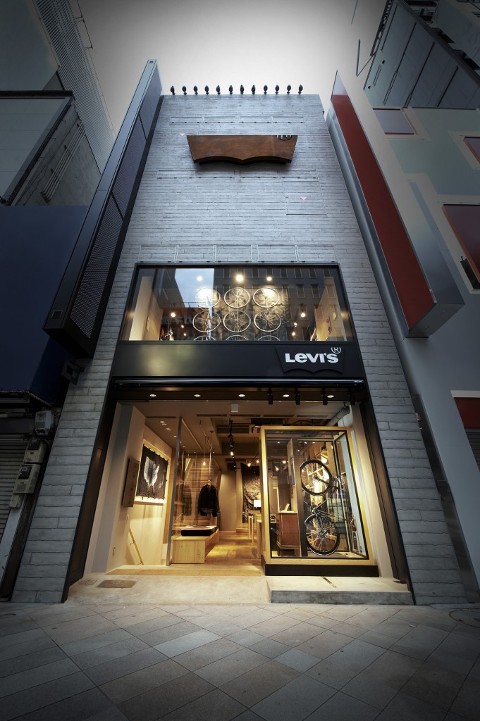 Levi's Opens Flagship Store in Osaka, Japan – Sourcing Journal