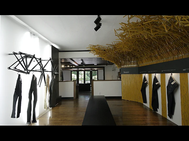 09_LEVI_HAUS2.jpg
