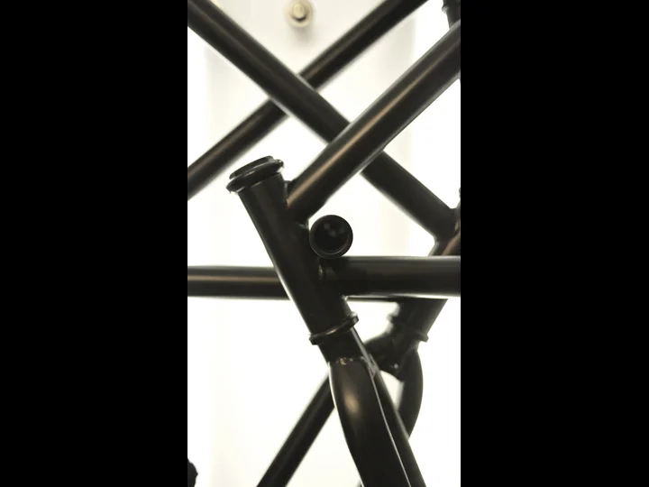 18_LEVI_HAUS1.jpg