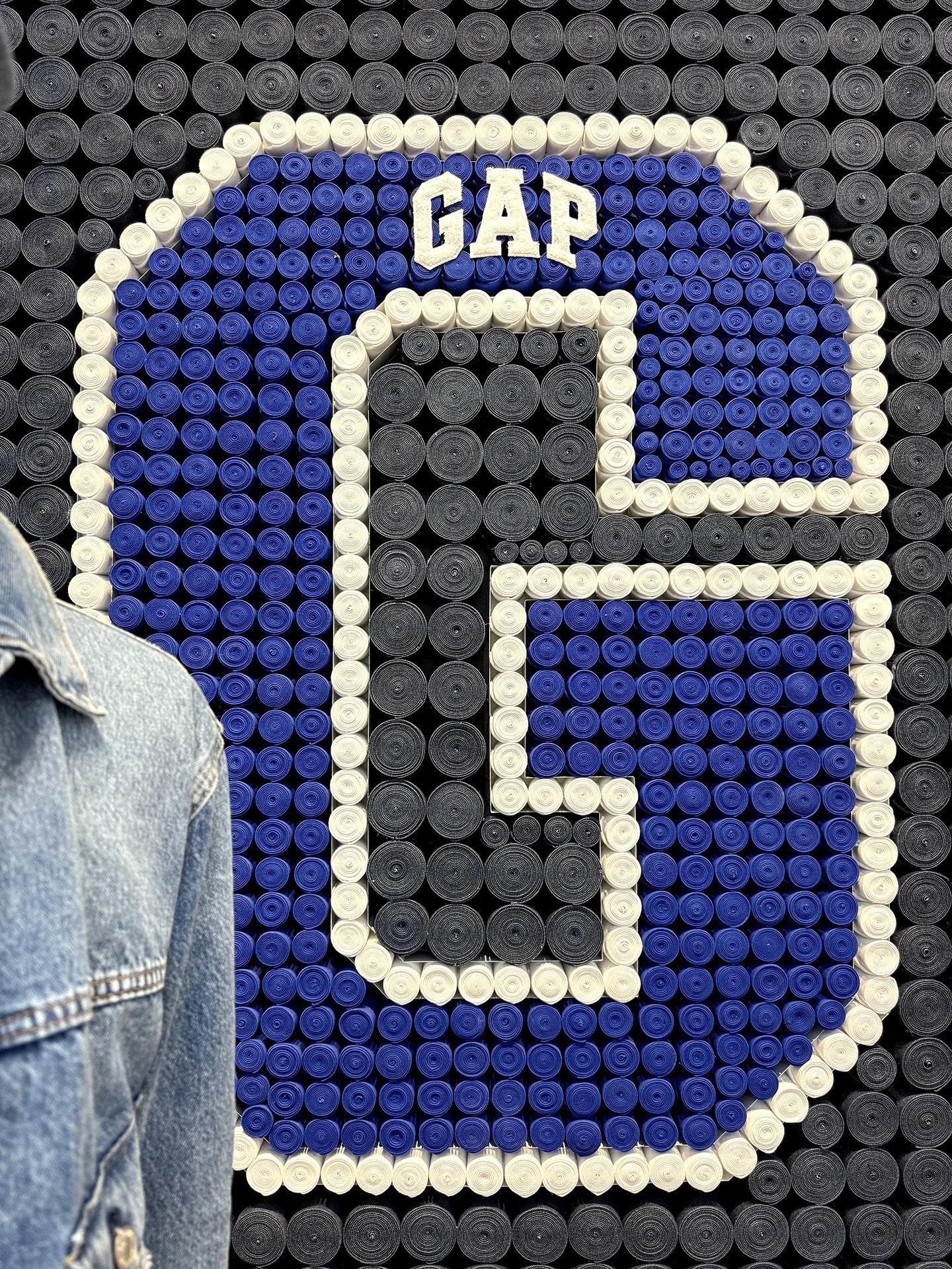 Gap_G wall_detail.jpg