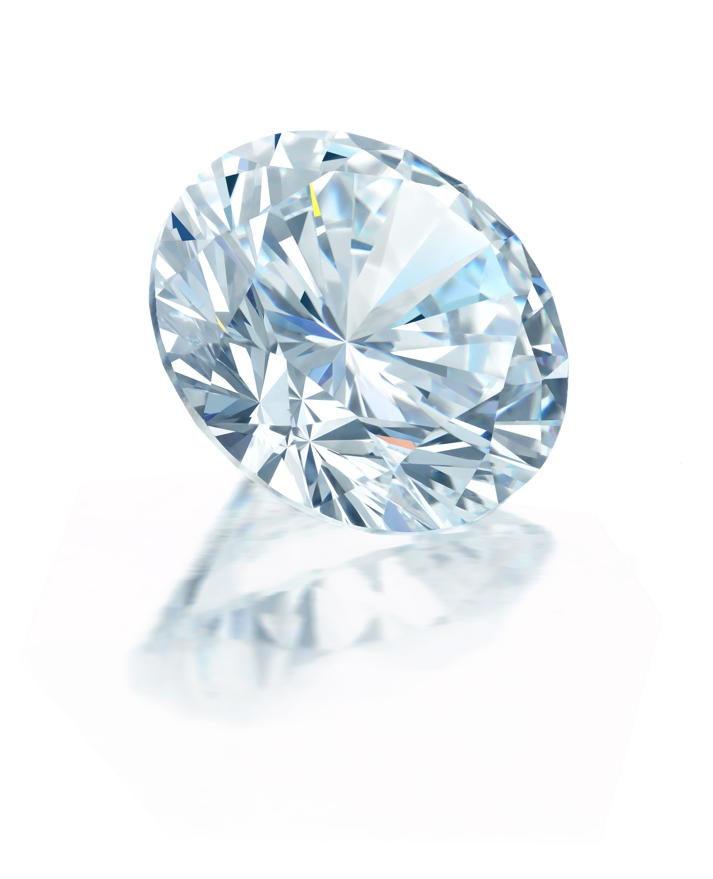 Angled photo of a round diamond