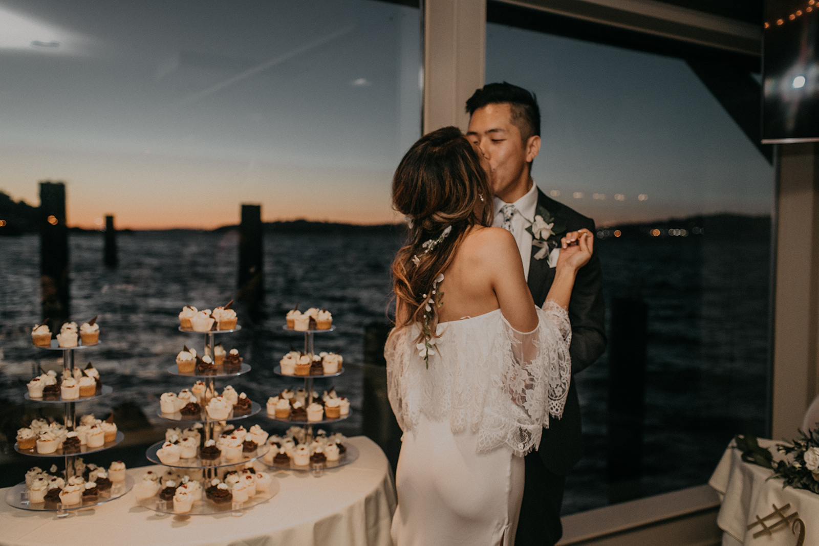Wuen+Andy_Seattle_Wedding-828-2.jpg